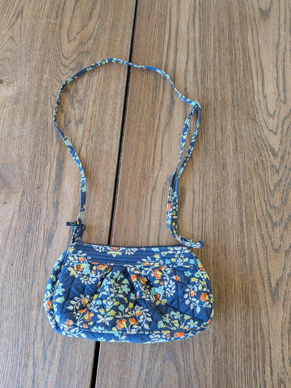 Vera Bradley Quilted Blue Floral Small Shoulder Bag Crossbody Purse Zip Closure